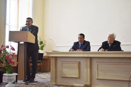 НМПИ ректоры илимий-педагогикалық жумысларды еле де раўажландырыў мақсетинде 7 бәнттен ибарат «Жол картасы»н усыныс етти