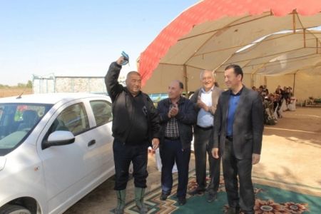 Әмиўдәрьяда алдынғы фермерге Кобалт саўға етилди