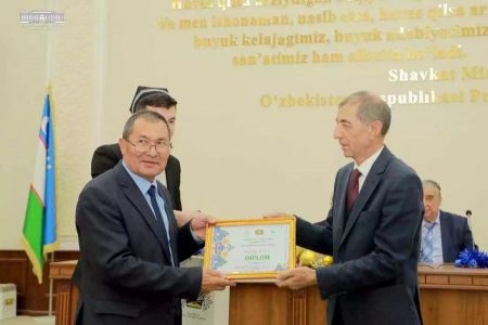 Сағынбай Ибрагимов – «Жылдың ең жақсы шығармасы» таңлаўы жеңимпазы