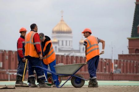 Пандемия дәўиринде қанша пуқара сырт еллерге жумыс ислеўге кете алмай қалды?