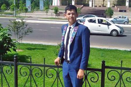 Қарақалпақстанлы колледж оқыўшысы мүддетинен алдын студент болды