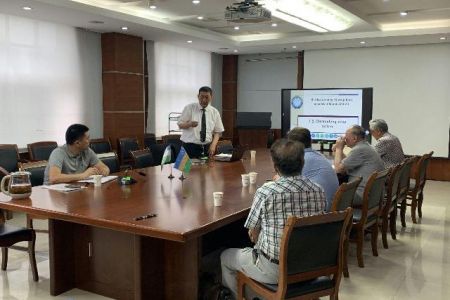 Профессор Шамшетдин Абдиназимов Қытайдағы Минцзу университетинде қарақалпақ тили тарийхы ҳәм изертлениўи бойынша лекция оқымақта