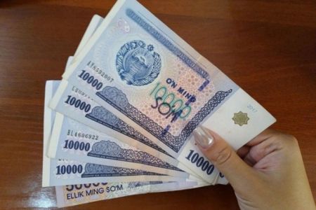 Абитуриентлер ҳүжжет тапсырғанда төлемди қалай төлеўи бойынша