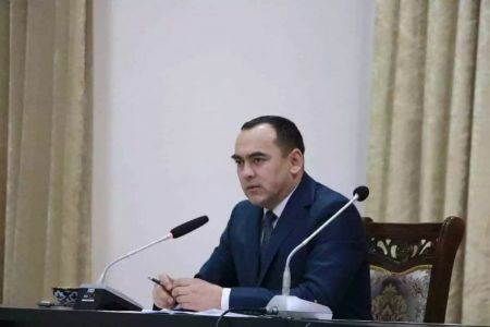 Қарақалпақстанлы студентлер Жоқары ҳәм орта арнаўлы билимлендириў министрине қандай усыныслар билдирди?