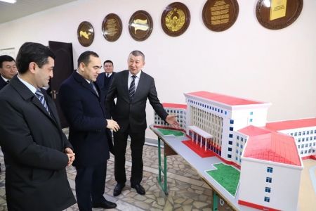 Жоқары ҳәм орта арнаўлы билимлендириў министри ҳәм Халық билимлендириў министри НМПИге келди