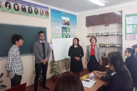 Токио аўыл хожалығы ҳәм технологиялар университети магистранты НМПИ магистрантлары менен илимий жумыслары жөнинде пикир алмасты