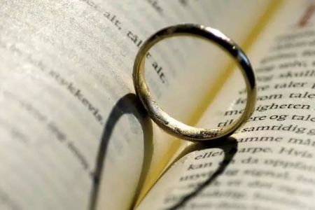 Қызлар ушын неке жасы өзгертиледи