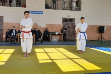Шотокан карате-до бойынша өткерилген Өзбекстан кубогы жарысларында Қарақалпақстан Республикасы командалық есапта 2-орынды ийеледи
