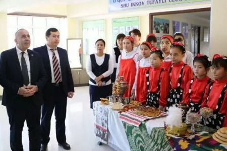 «Шаңарақ-мәҳәлле-мектеп-жоқары оқыў орны» исши топар ағзалары Қоңыраттағы мектеплерде болды