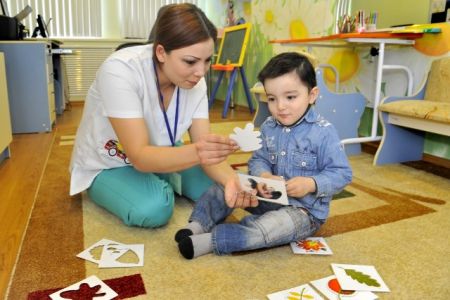 Нөкисте 120 орынлық реабилитациялық орайға ийе қәнигелестирилген балалар бақшасы қурылады