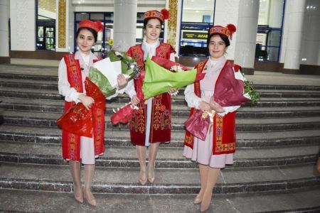 Зульфия сыйлығының лауреатлары салтанатлы түрде күтип алынды