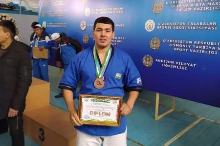 Қарақалпақстанлы палўан «Универсиада»ның финал басқышында 3-орынды ийеледи