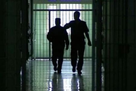 «Жаслық» колониясы не ушын жабылмақта? Ишки ислер министри анық жуўап берди