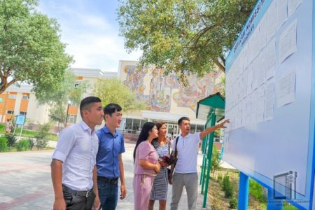 ҚМУдың сыртқы бөлимине қайсы қәнигеликлер бойынша неше студент қабылланады?