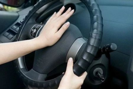 Транспорт қуралларында себепсиз сигнал бергенге қанша муғдарда жәрийма салынады?